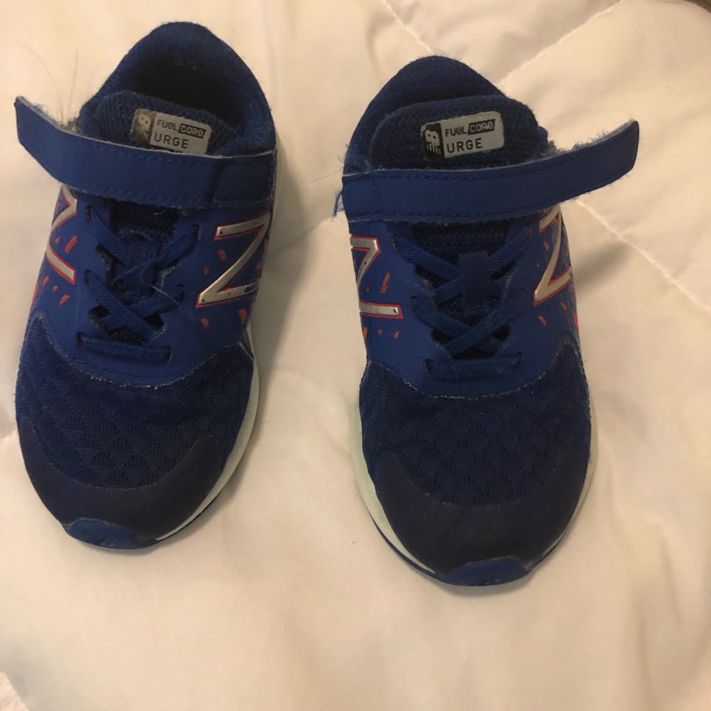 New balance sport shoes